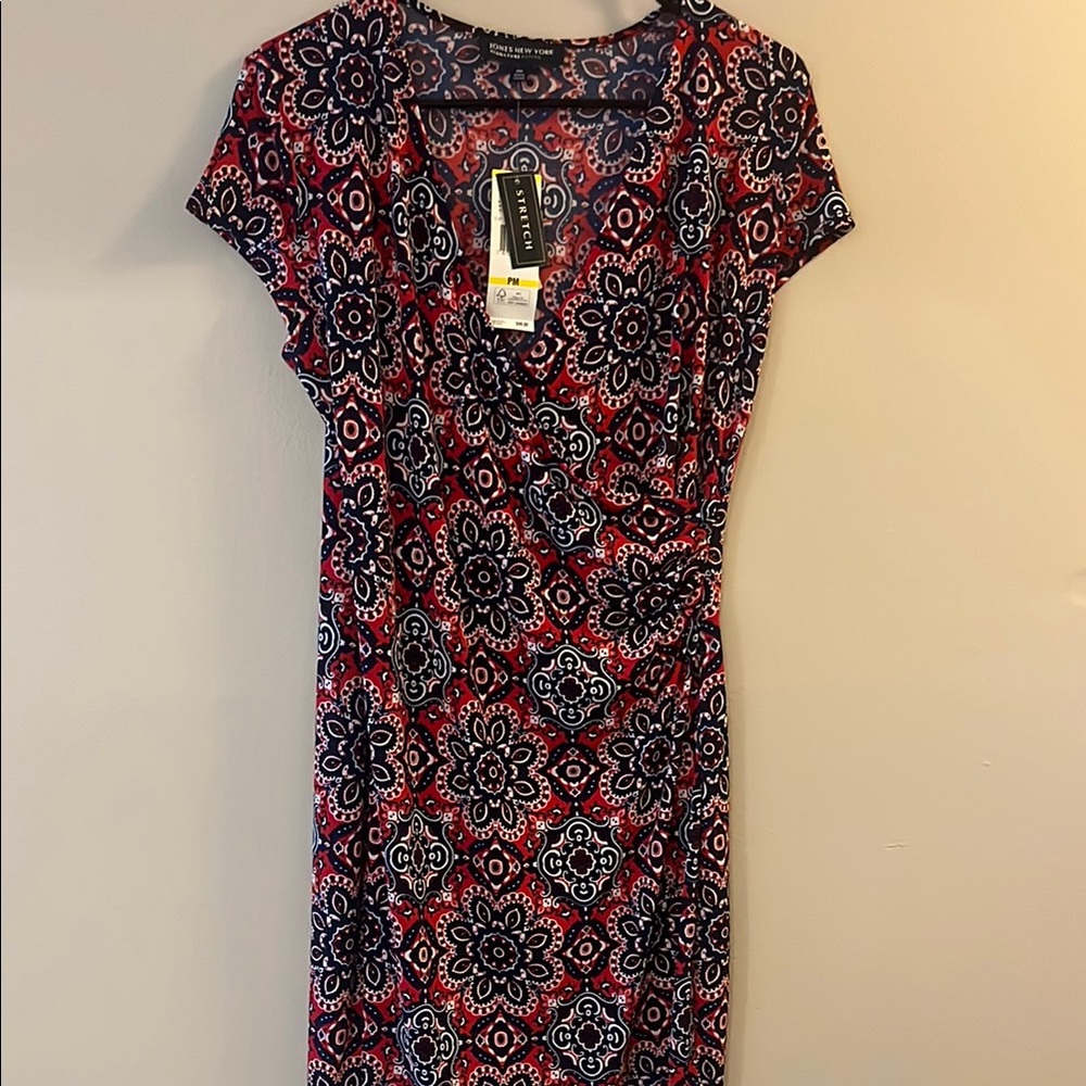 Jones New York Red and Blue Sheath Midi Dress V-Neck Short Sleeve